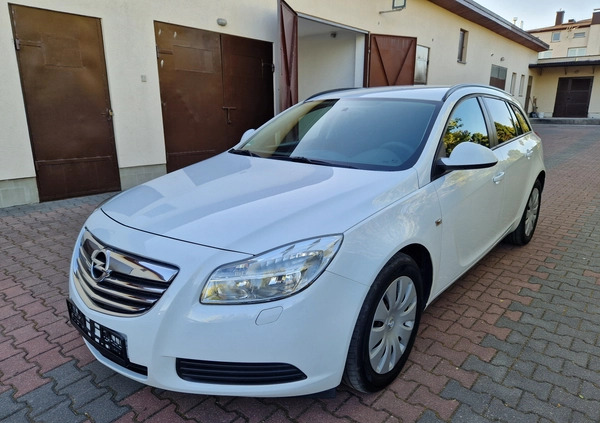 Opel Insignia cena 24900 przebieg: 238724, rok produkcji 2013 z Grodzisk Wielkopolski małe 326